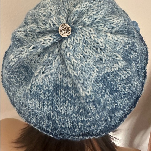 Hand Knits 2 Love Slouch Hat Beanie Beret Stonewashed Denim Flower Designer Chic - Picture 5 of 8